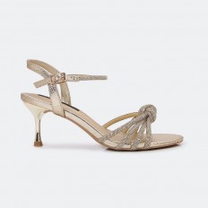 QSQ655 صندل بتصميم عصري...