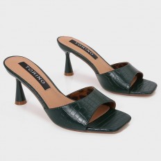 QXQ1830 square toe heeled...