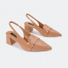 ZSQB63 Sandal with an...