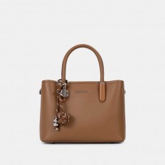 AA012503193 Luxurious bag...