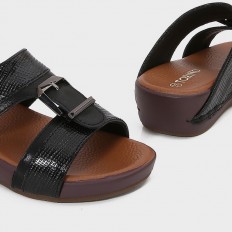 KBML941 Boys' flat slippers...