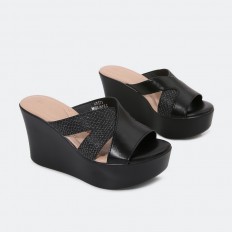 KR573 Wedge slippers with...