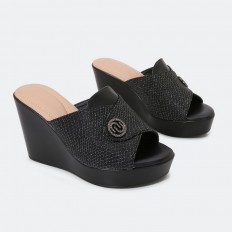 KR574 Rocky heel slippers...