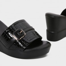 OR662 Rocky heel slippers...
