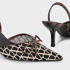 QSQB96 Closed-toe heeled...