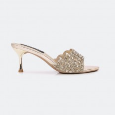 QXQ1601 Chic heels...