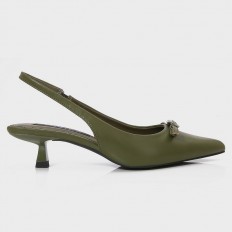 ZSQB75 Sandal with an...