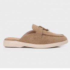 ON161 Flat sandals made of...