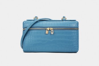AA012310014H Small bag with...