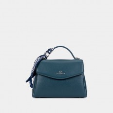 AA012404028 An elegant bag...