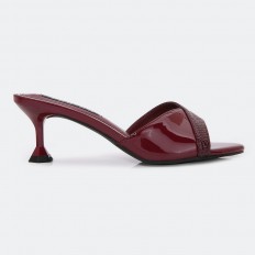 ZXQ1887 heels with a shiny...