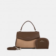 AA012501084 stylish bag...