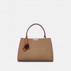 BX012508115 A bag with a...