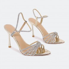 HSQ358 Sandal with a modern...