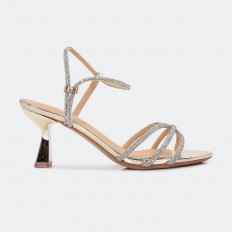 HSQ427 Chic sandal adorned...