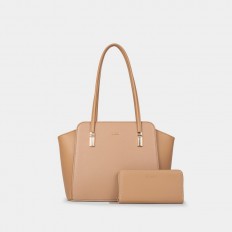 MG02509159 Elegant women's...