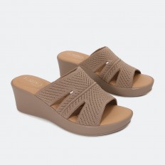 OR691 Rocky heel slippers...