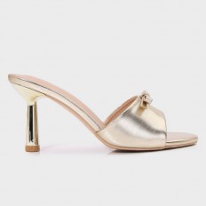 BXQ2134 Heeled shoes with a...