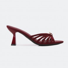 HXQ608 slippers with an...