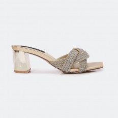 QXQ1667 Comfortable heel...