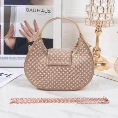 JD142 Pearl-adorned bag...