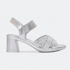 OSQ756 Wide-heeled sandals...