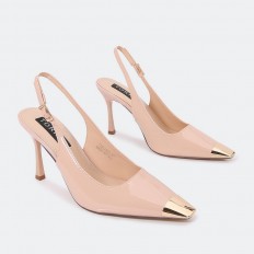 QSQ591 Closed toe sandal of...