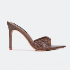 QXQ1854 high-heeled shoes...