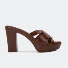 OXQ2395 wide-heeled...